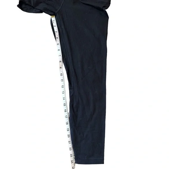 LULULEMON ALIGN High Rise Ribbed Pant 25” - 10 - Picture 5 of 8